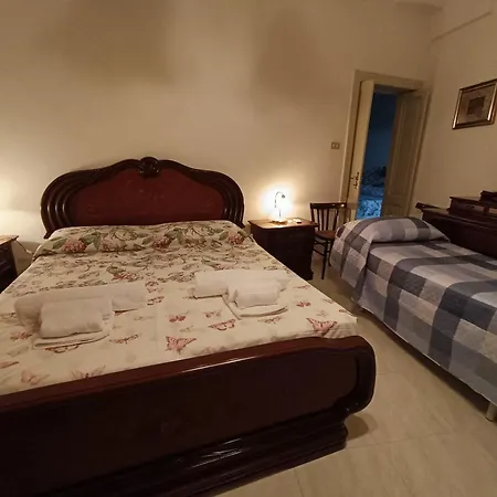 Oikos Bed and breakfast *